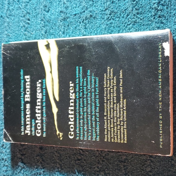 Goldfinger - Picture 2 of 4